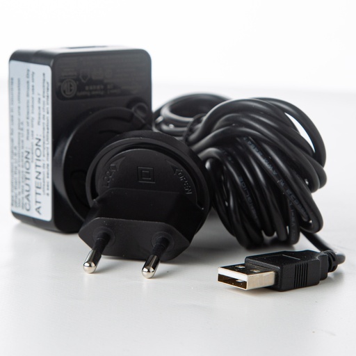 [1301] CHARGEUR P/PANNEAU PHOTOVOLTAÏQUE - SOLID DC1561EU